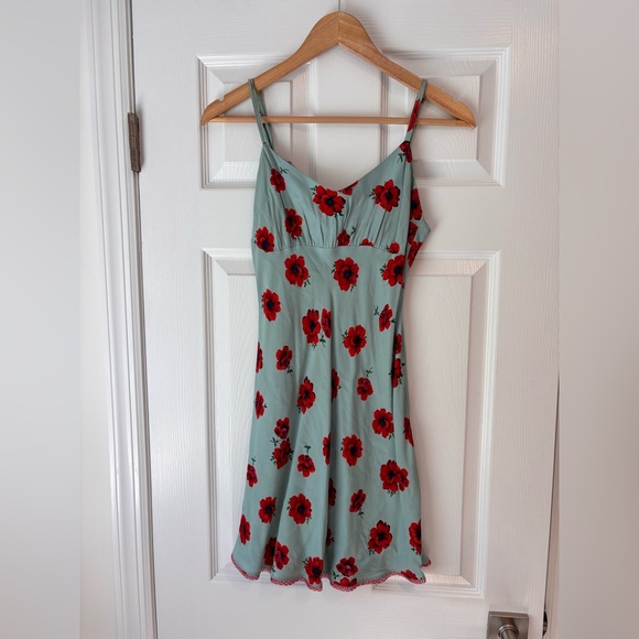 Betsey Johnson Dresses & Skirts - Vintage 1990s Betsy Johnson floral dress size petite